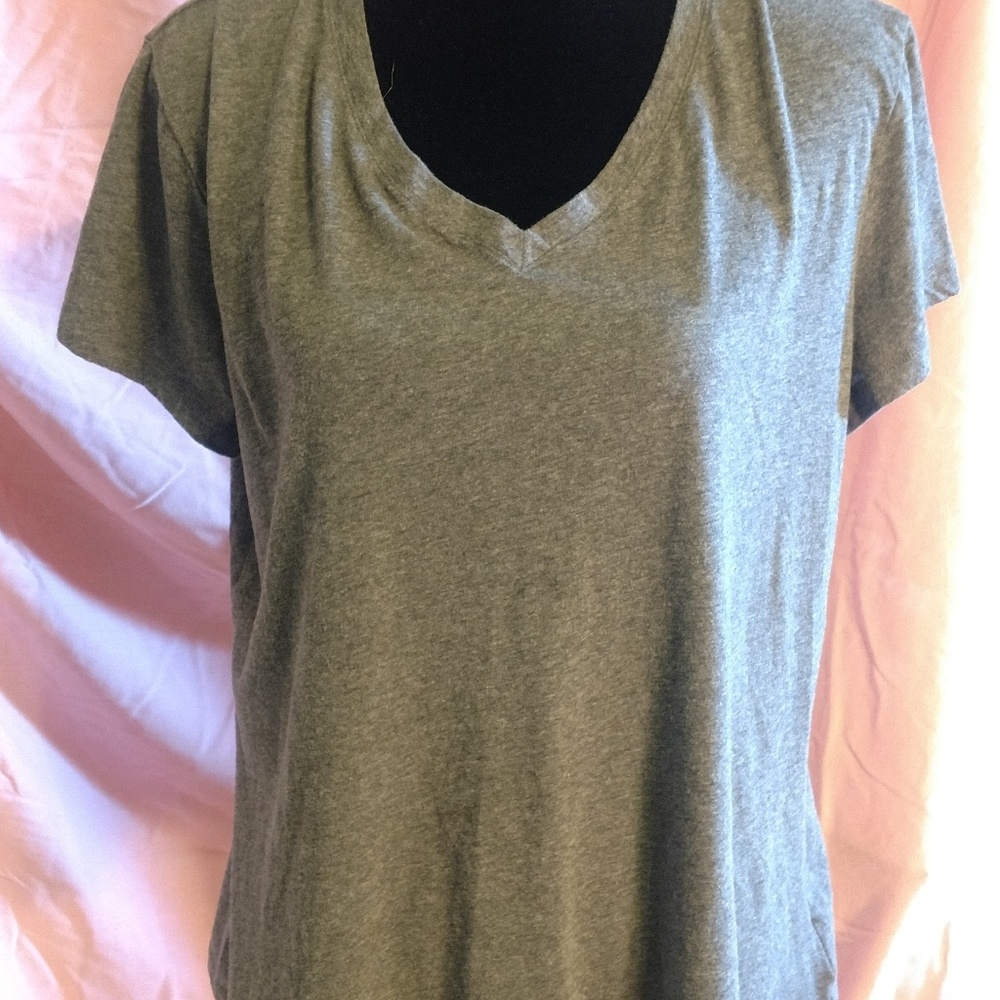 Faded Glory soft tee shirt